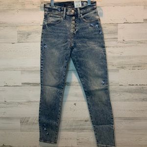 Lucky Brand Jeans! Brand New WITH Tags! ☘️